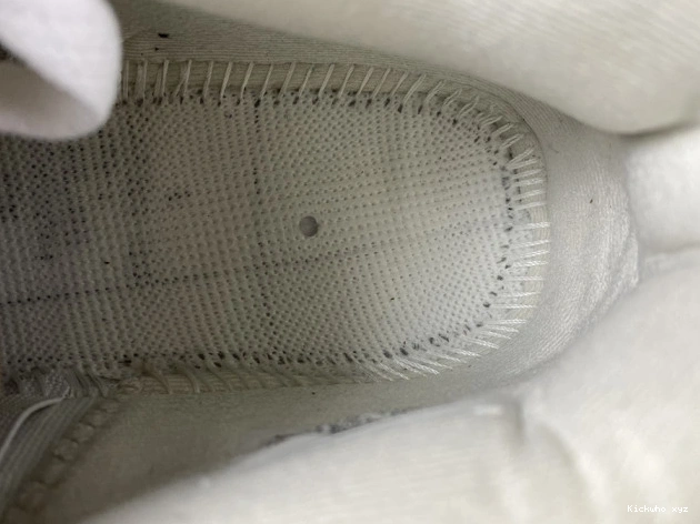 4 Air DJ0675-200 Shimmer Jordan 0723